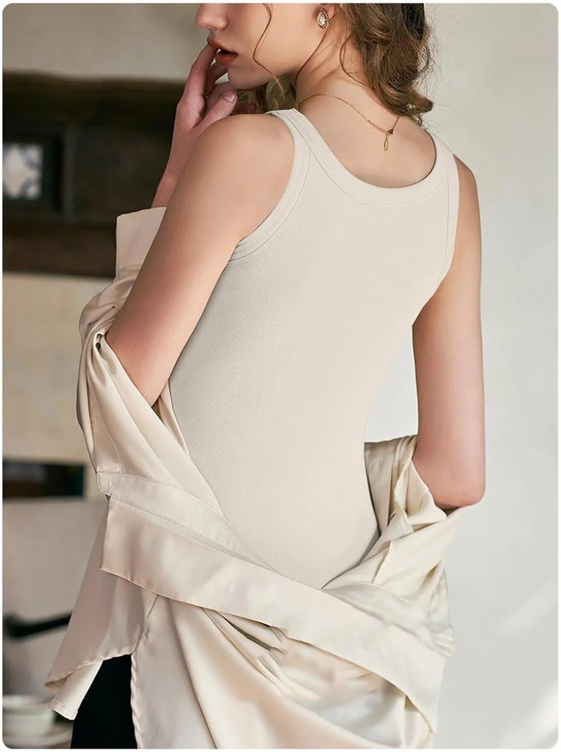 Cotton Shelf Bra Camisole Tops for Women Round Neck Comfy Vest Summer Running Layering Tank Top Summer Cami Shirt