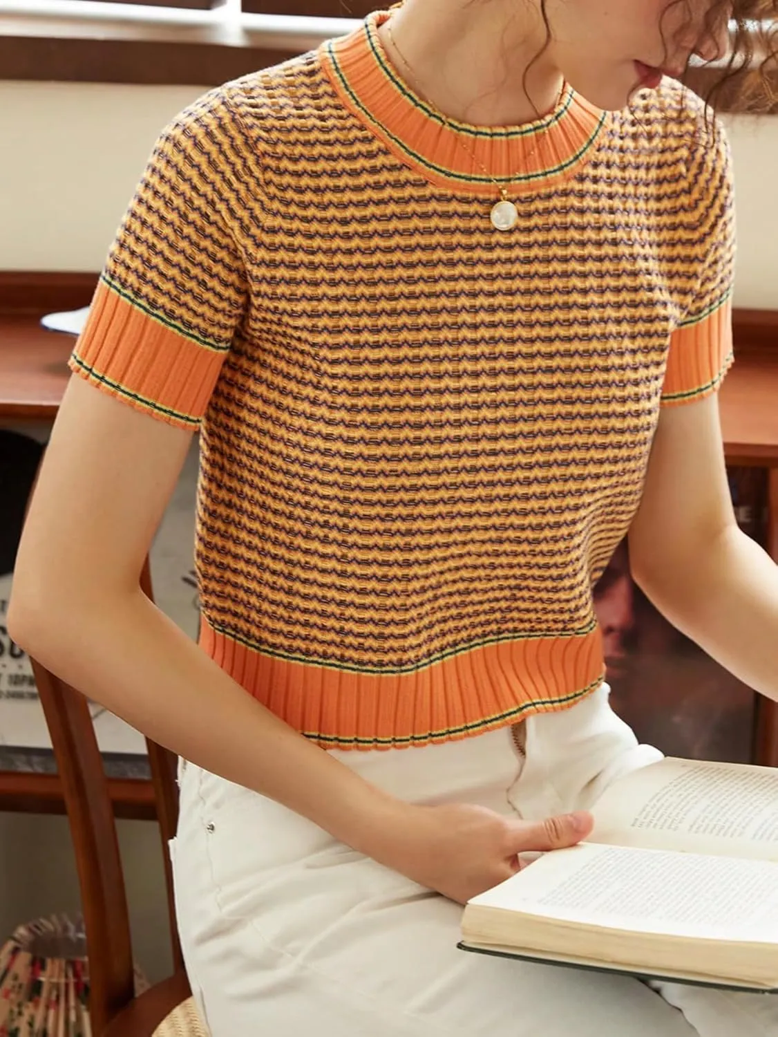 GORGLITTER Women's Colorblock Short Sleeve Sweater Ribbed Knit Striped Round Neck Pullover Tops