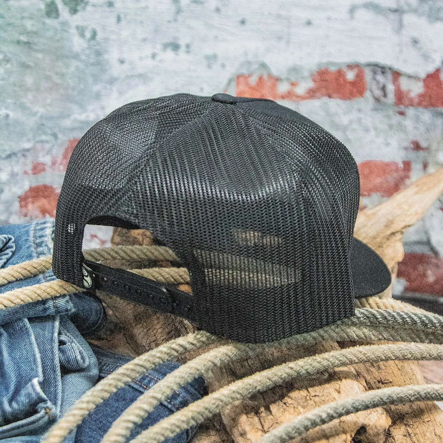 HOOEY Sudan Adjustable Snapback Trucker Mesh Back Hat with Logo