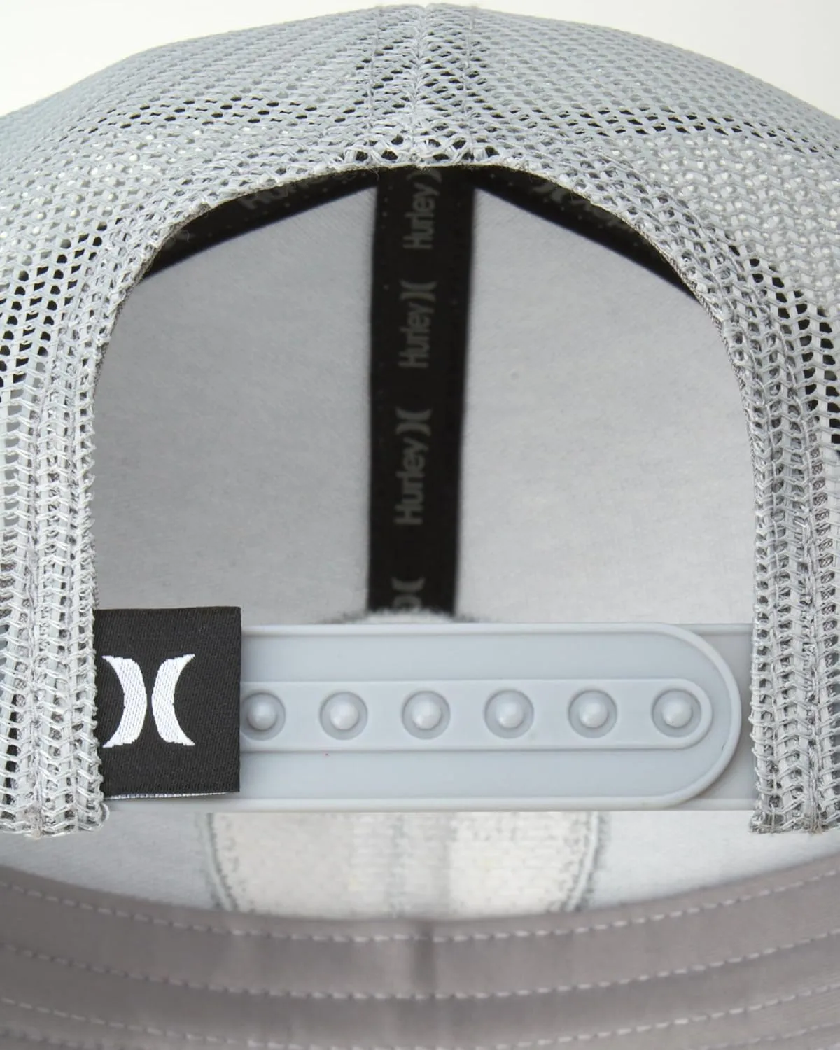 Hurley Men’s Offshore Trucker Hat - Curved Brim Mesh Baseball Cap and Hats for Men with Adjustable Snapback Closure