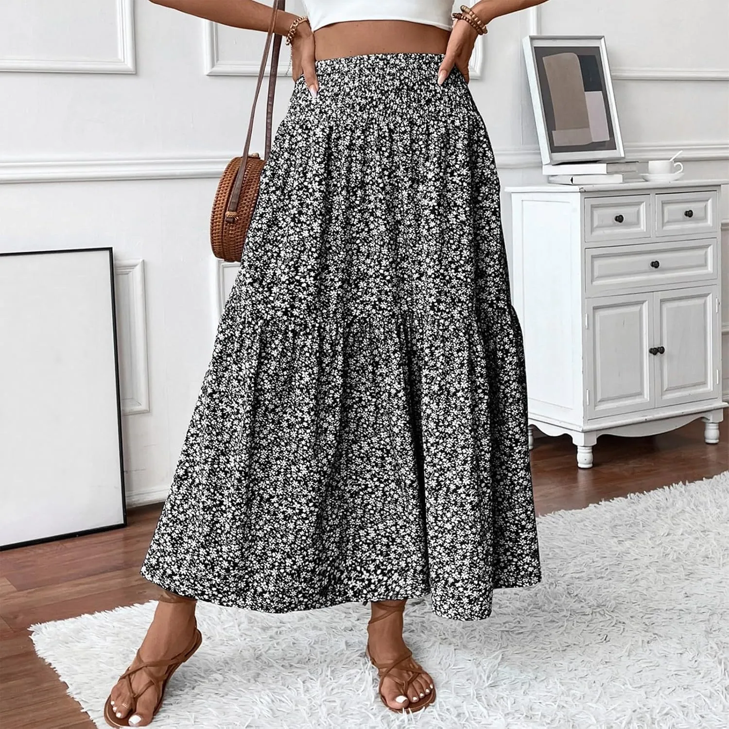 Long Skirts for Women 2025 Summer Floral Print Boho Vacation Skirt Casual Elastic Waist Tiered Skirt with Pocket