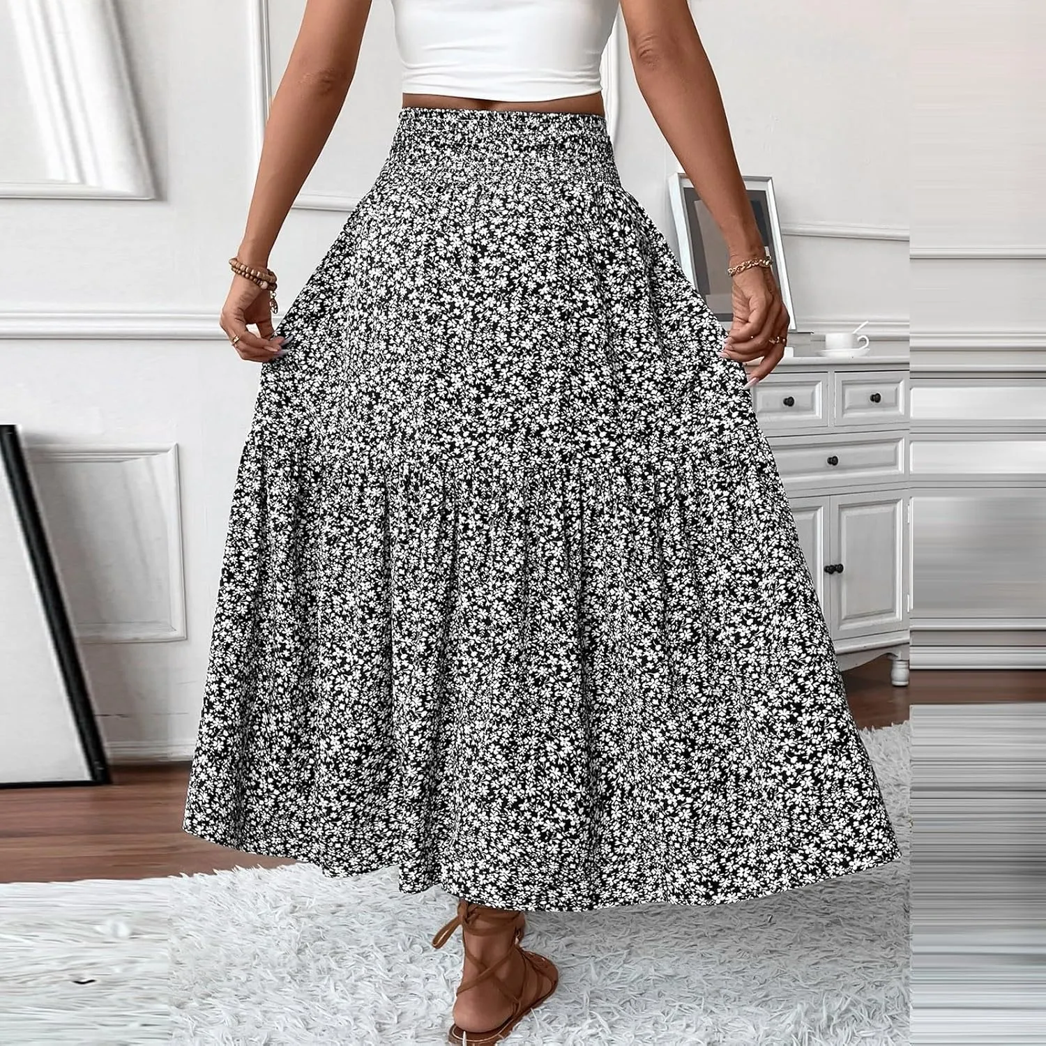 Long Skirts for Women 2025 Summer Floral Print Boho Vacation Skirt Casual Elastic Waist Tiered Skirt with Pocket