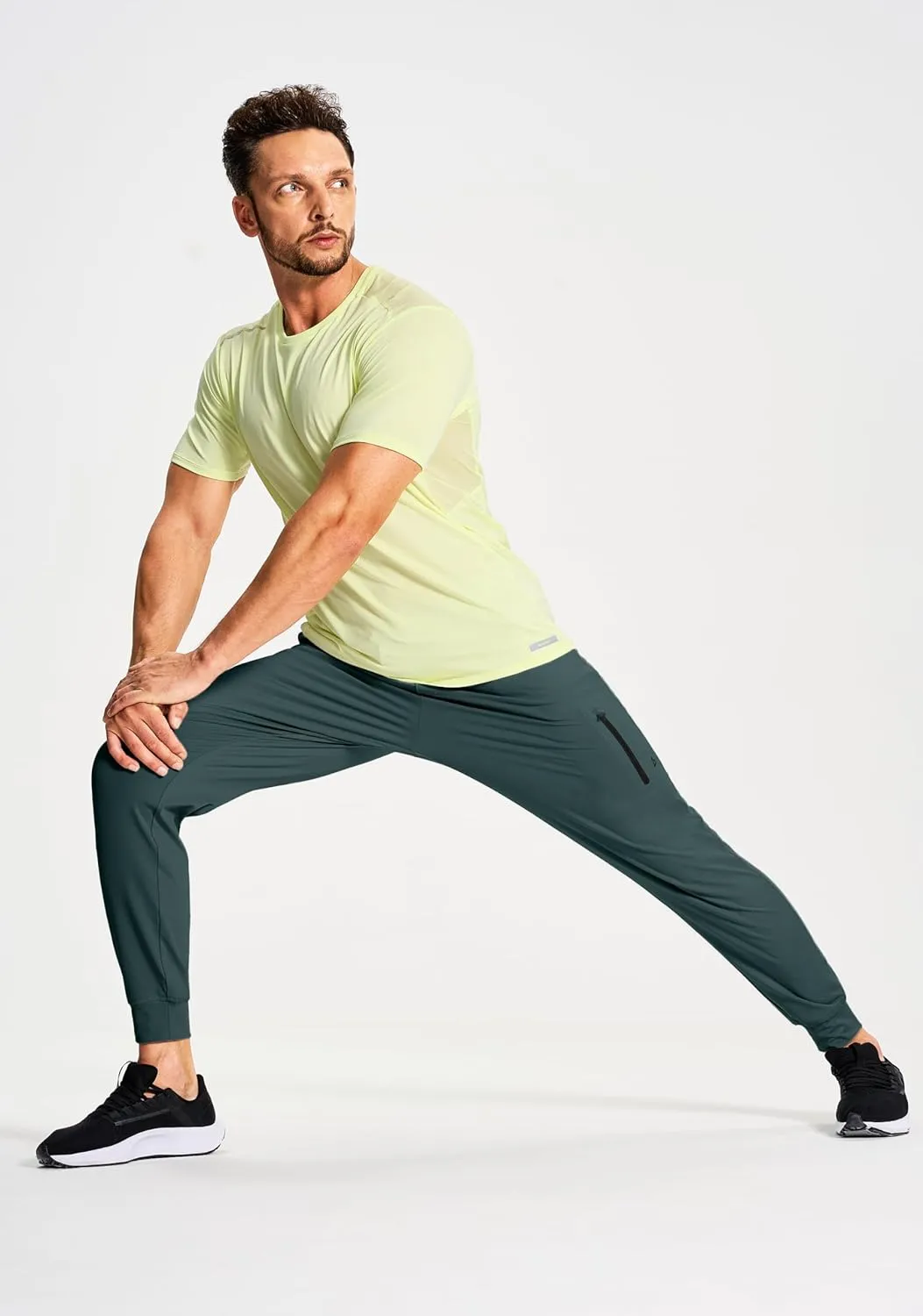 Men's Athletic Joggers Stretch Sweatpants with Zipper Pockets Running Workout Gym Track Golf Pants for Men