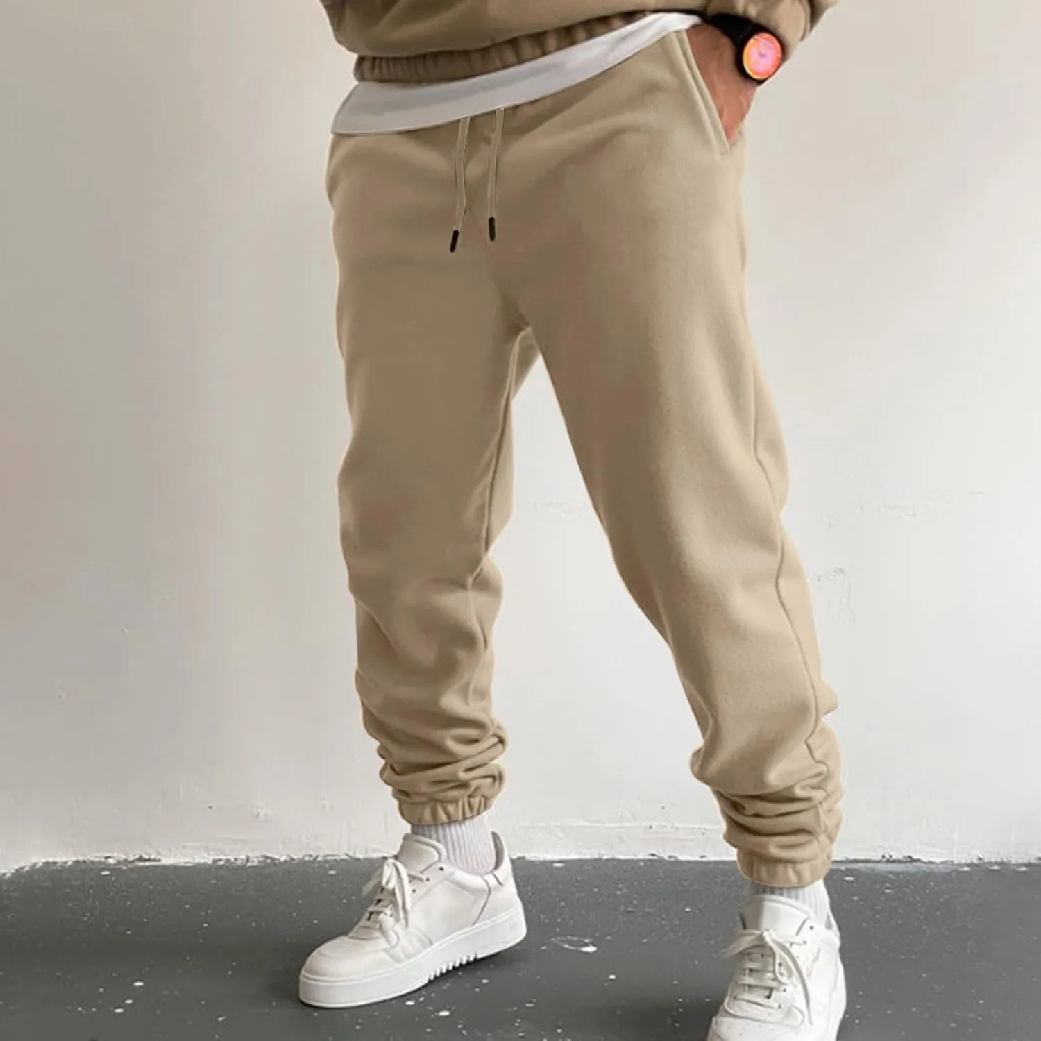 Mens Workout Cargo Sweatpants Work Jogger Pants with Pockets Mens Casual Pants Stretch Slim Fit Workout Bodybuilding