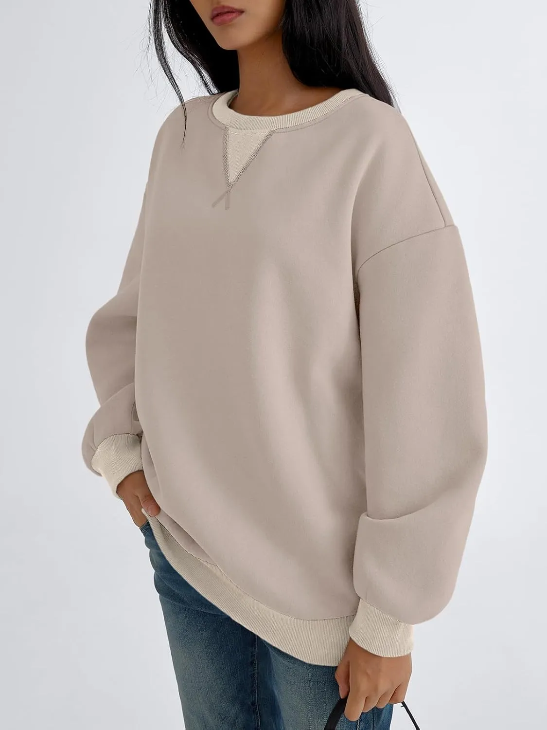 Trendy Queen Women's Oversized Color Block Fleeced Crewneck Sweatshirt