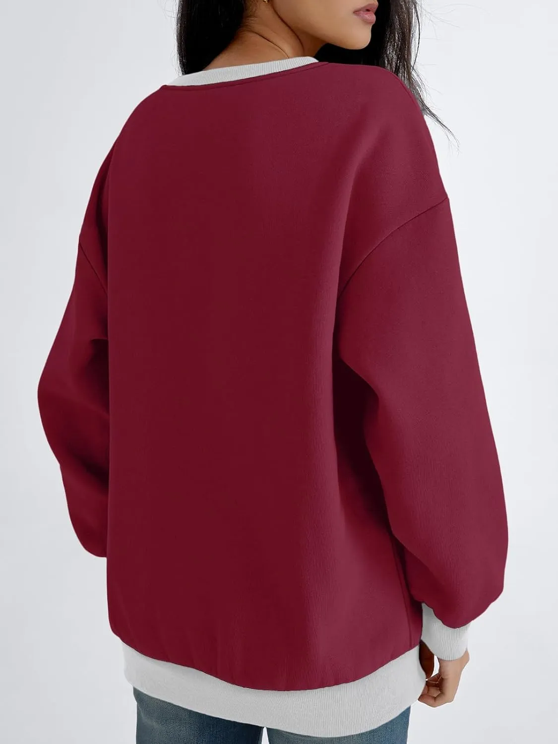 Trendy Queen Women's Oversized Color Block Fleeced Crewneck Sweatshirt