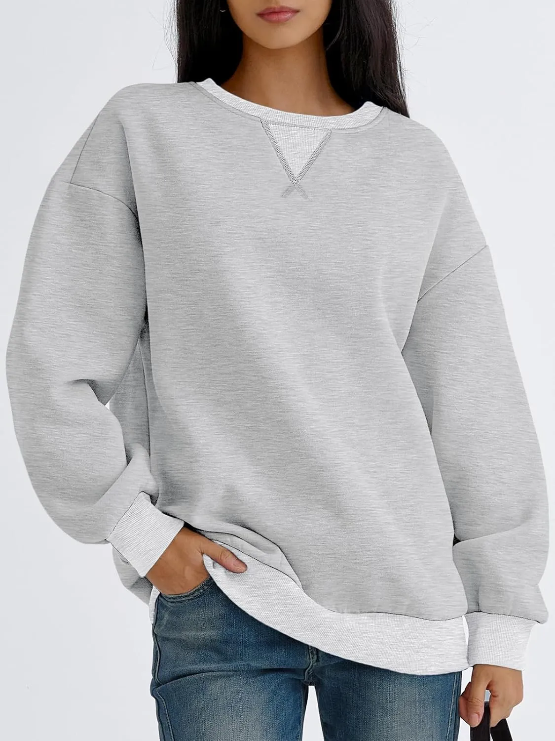Trendy Queen Women's Oversized Color Block Fleeced Crewneck Sweatshirt