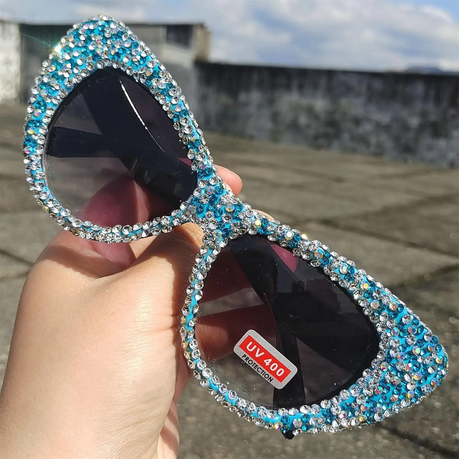 willochra Oversized Diamond Sunglasses Women Rhinestone Cat Eye Sunglasses Vintage Men bling party sunglasses Eyewear